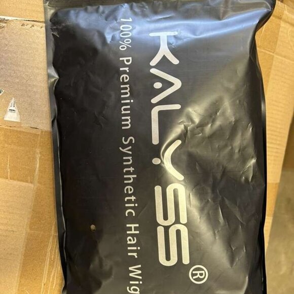 Long Blonde Wig, New - Picture 2 of 5